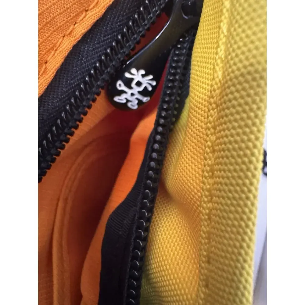 Laptop Messenger Bag Crumpler Considerable Embarrassment 15in Nylon Used